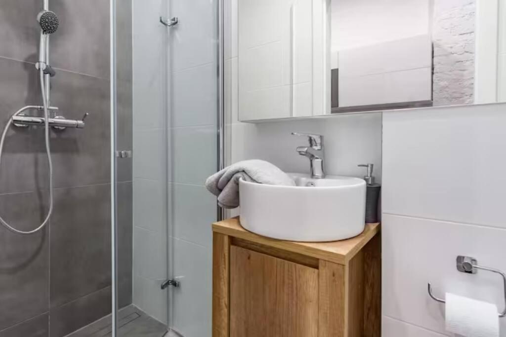 Appartement Kawalerka W Srodmiesciu 23 à Łódź Extérieur photo